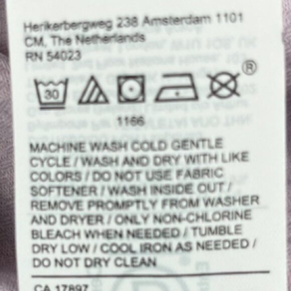 Athleta Ignite Top Shasta Purple/Bluff Gray Cropped Size Medium - Picture 14 of 15